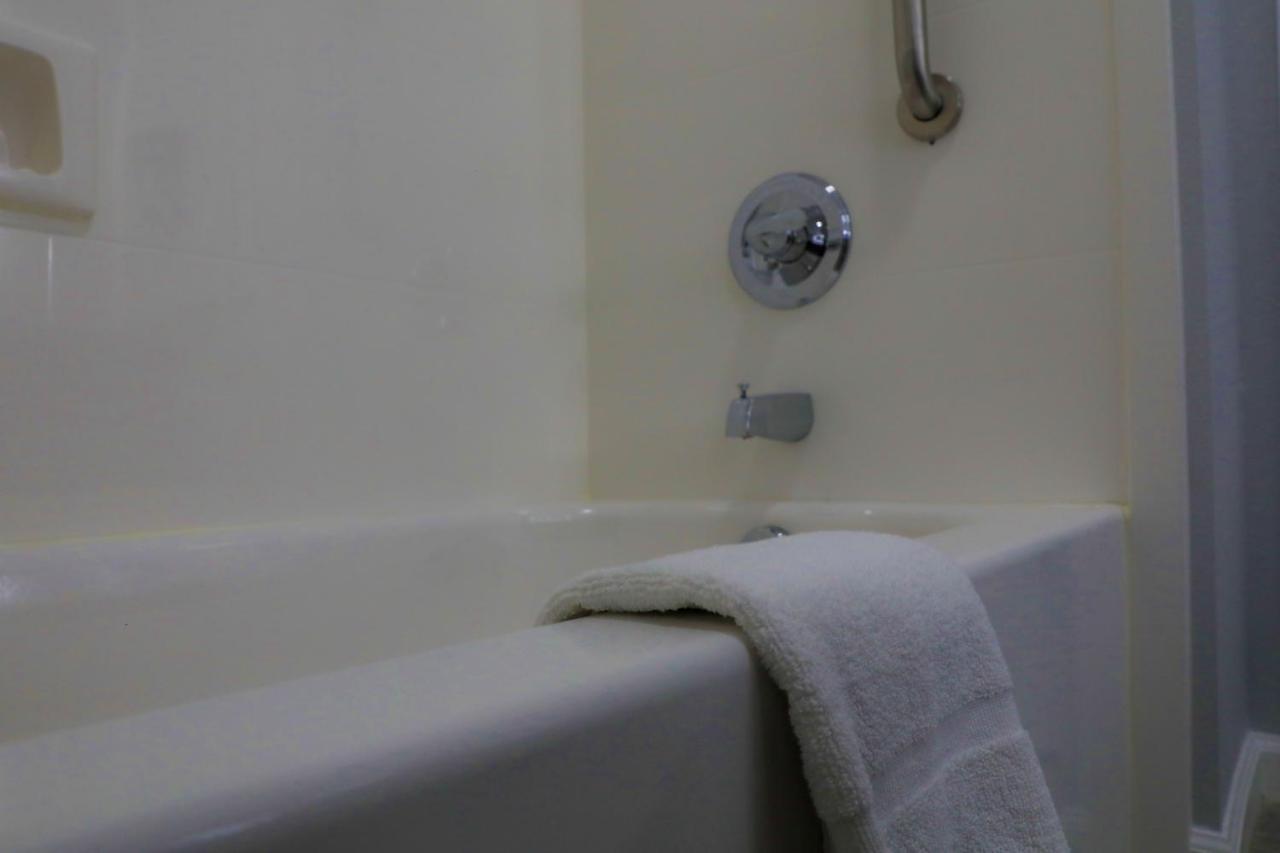 Home Inn And Suites Olive Branch Exteriör bild